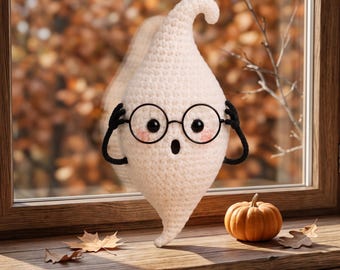 Crochet Ghost Pattern PDF, Halloween Ghost Amigurumi, English Digital Download