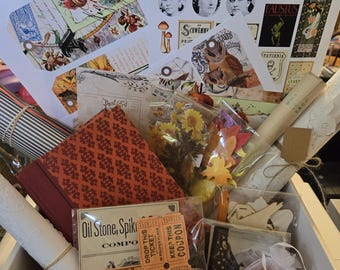 Autumn Halloween Junk Journal Kit, Vintage Ephemera, Collage Paper