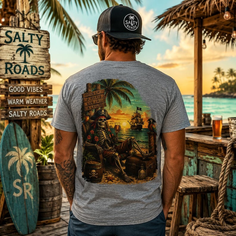 Drink Like a Pirate - Salty Roads Pirate Sunset Tee Bild 1