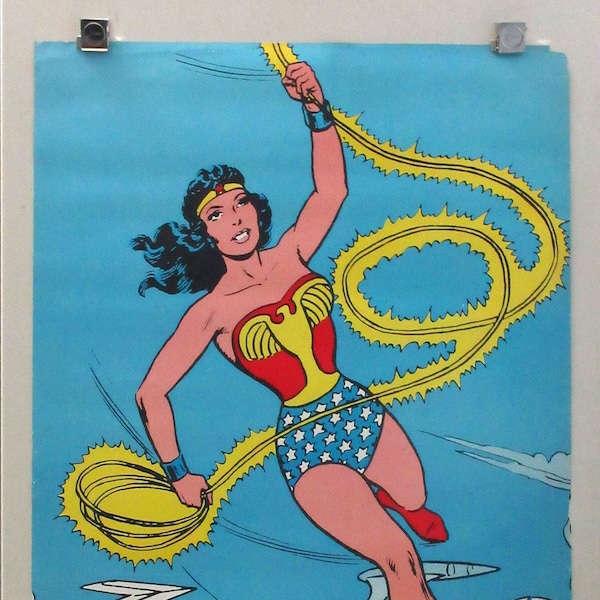 1973 Wonder Woman poster! Rare vintage original 36 by 24 inch DC Comics 1970's Justice League of America JLA comic book hero pin-up,3x2 feet