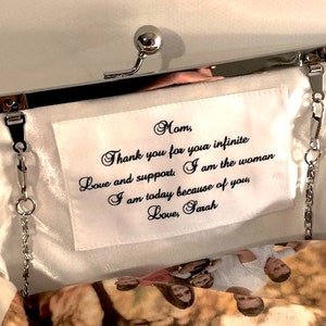 Personalize Your Bridal Clutch with a Note image 1