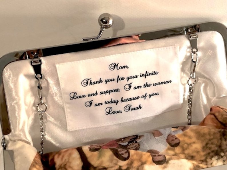 Personalize Your Bridal Clutch with a Note image 1
