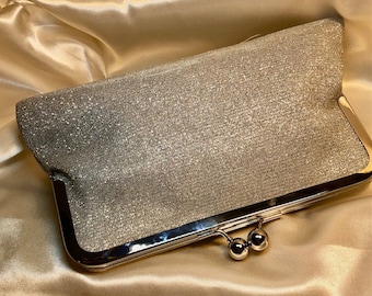 Clutch nupcial o clutch de dama de honor Clutch con purpurina plateada Personalizar