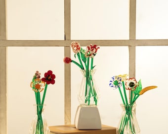 Ramo de flores de vitral: elegante decoración para el hogar hecha a mano