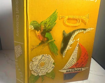 Vintage Childcraft Dictionary 1978 - Childcraft International Inc.