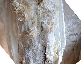 Hermosa y única obra de arte para llevar chaqueta de boda femenina color marfil blusa blanca mangas abullonadas hada gitana bohemia andrajosa