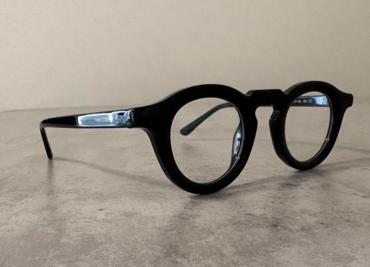 Vintage-inspired Crown Panto Glasses – Black Acetate Frame
