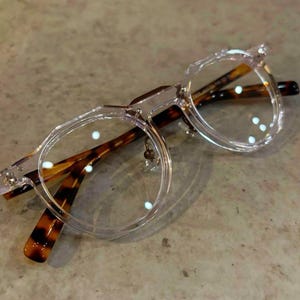 Clear & Tortoise Browline Glasses – Modern Classic Eyewear | Transparent Frame Tortoise Arms | Unisex | Non-Branded