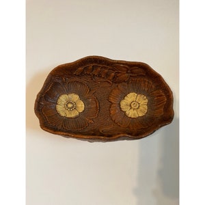 Vintage MCM wooden look carved resin decorative bowl