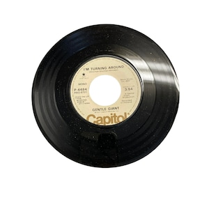 Vintage 7” 45 RPM vinyl record gentle giant I&#39;m turning around
