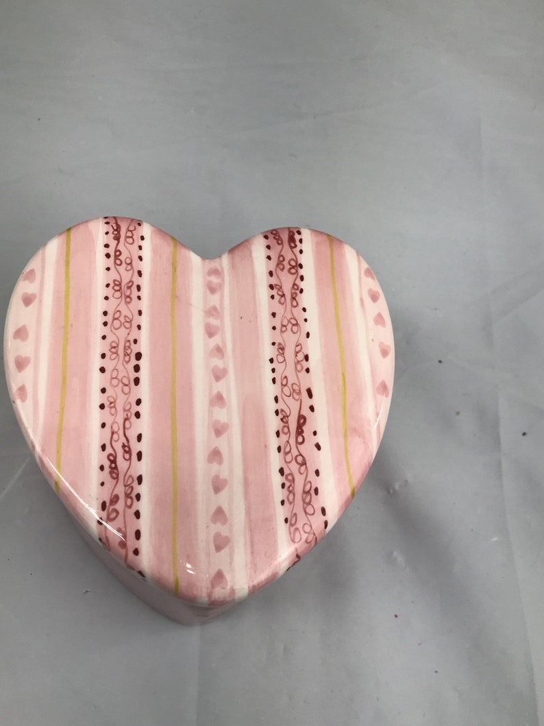 Porcelain Heart Jewelry Trinket Box NWOT