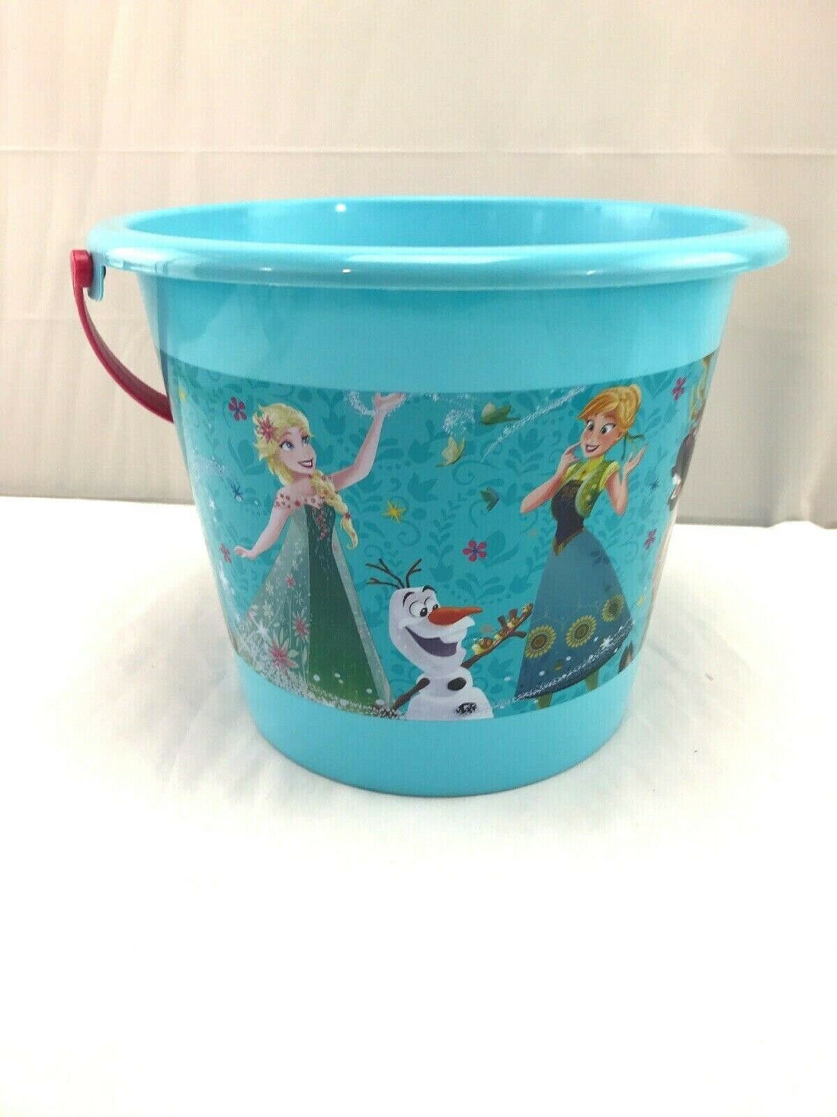 frozen sand bucket