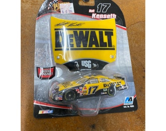 NEW Dewalt Matt Kenseth 17 nascar race car collectible