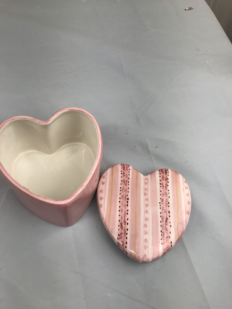 Porcelain Heart Jewelry Trinket Box NWOT