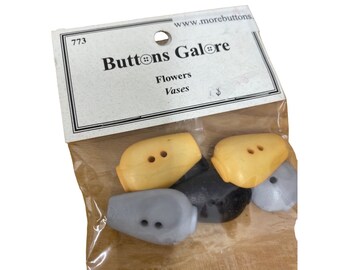 NEW Buttons Galore Vase 2 hole buttons craft Sewing