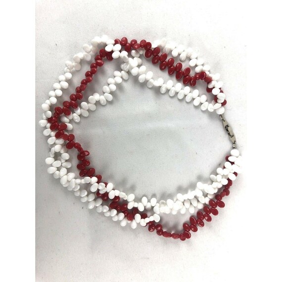 Vintage MCM Red And White Three Strand Bead Neckl… - image 4