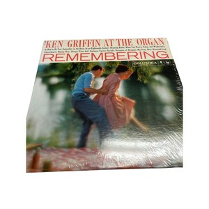 Vintage vinyl record Ken Griffin at the organ remembering
