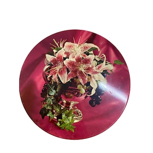 Vintage Round Floral Tin photo prop organize