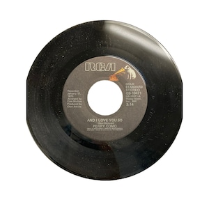 Vintage 7” 45 RPM vinyl record Perry Como love looks so good on you and i love you so