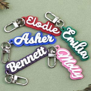 Kundenspezifische personalisierte 3D gedruckte Namensschlüsselanhänger, für Taschen, Sportteams, Geschenke, Wasserflaschen, anpassbare Schlüsselanhänger, Gepäckaufkleber, Rucksäcke.