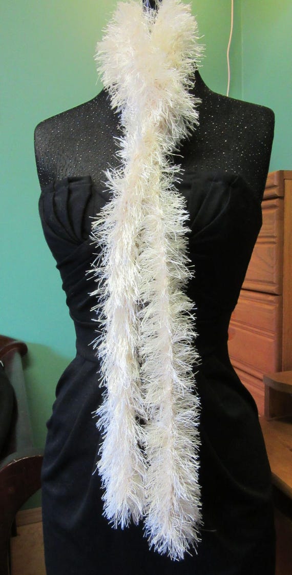 McCoyKnits Cream White Boa, Fluffy Scarf, 80 Inches Extra Long, Faux Fur, Girls Night Out, Bachelorette, Birthday Gift, Cruise Chic, Dress Up, Wedding
