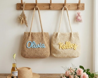 Gepersonaliseerde schoudertas van raffia stro, aangepaste naam boho-strandtas, zomerstijl
