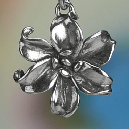 Sterling Silver Daylily or Lily Charm Garden Flower Lilies - Etsy