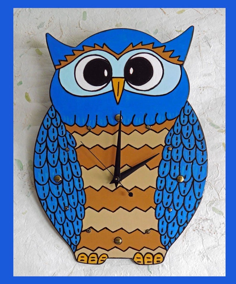 Blue Owl Wall Clock image 0