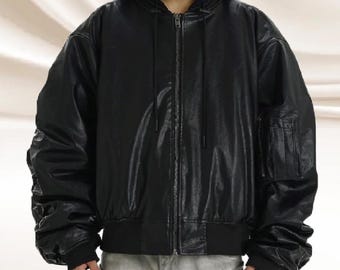Chaqueta bomber holgada de cuero negra vintage para hombre: abrigo con capucha extragrande