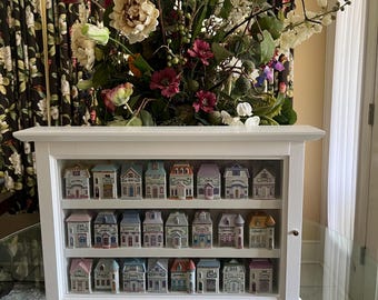 Lenox Spice Village Display Cabinet: Handcrafted Craftsman Style Spice Rack