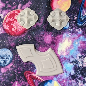 Fire Emblem Fates Corrin Brooch & Head Pieces for Cosplay