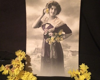 Postcard - Beautiful Woman with Purple Dress  - Lace and Flowers - Vintage Postcard - Antique Photo