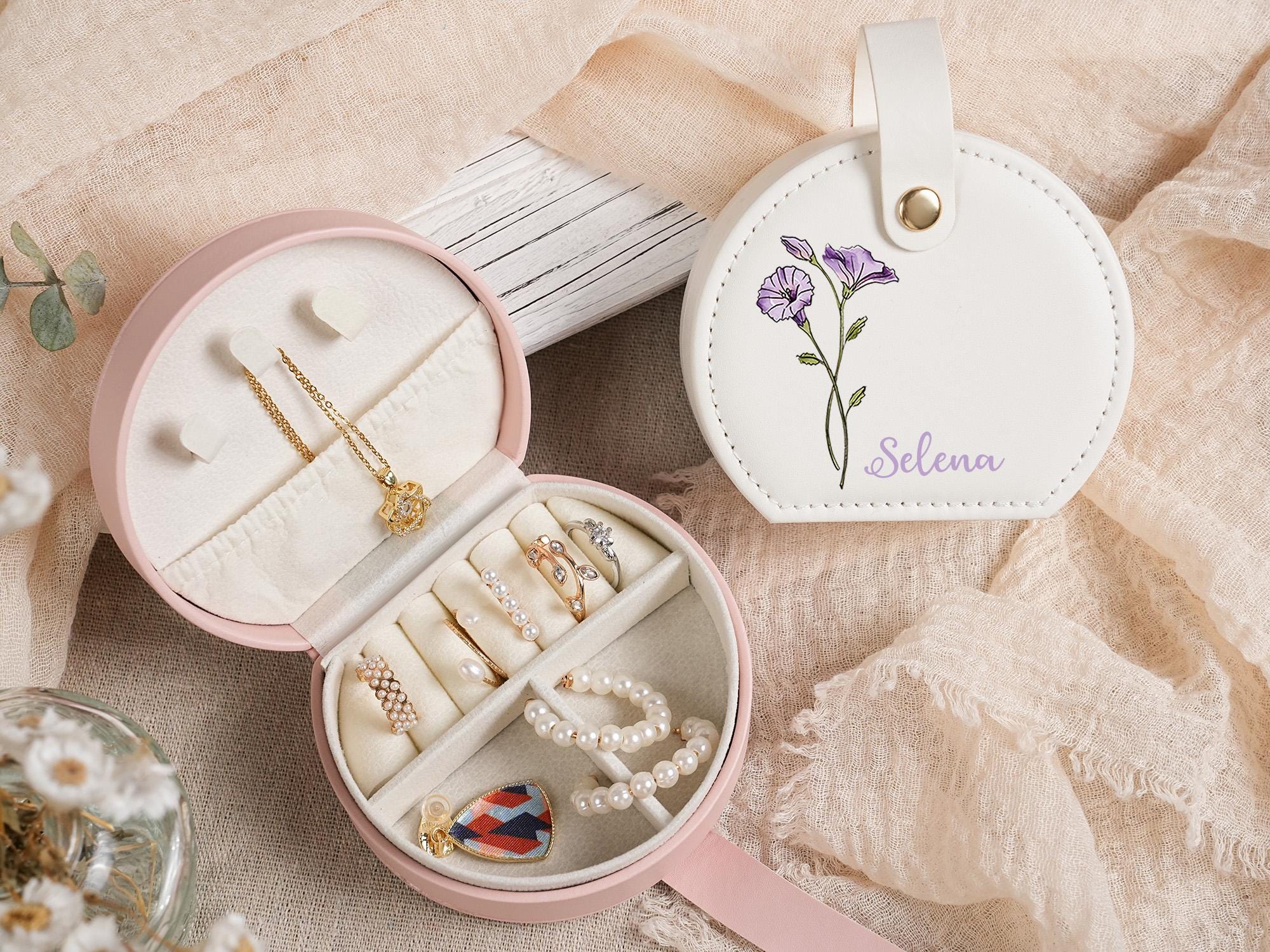 Custom Mini Jewelry Box with Birth Flower & Name,Travel Jewelry Box,Personalized Leather Travel Case Gift for Bridesmaid, Wedding,Birthday