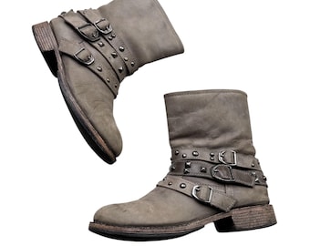 Vintage Leather Boots With Belted M42
