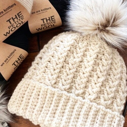 Emery Cluster Stitch Beanie Pattern 