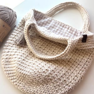 Crochet Bag Pattern: Everlyn Tote with Liner (PDF Videos)