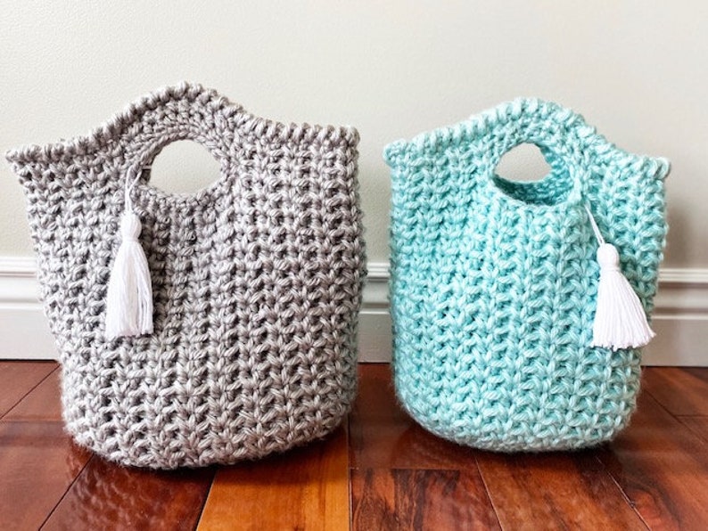 CROCHET PATTERN, The Sutton Crochet Bag in 2 Sizes, Youtube tutorial included for making the top trim, Crochet Bag Pattern, Crochet Pattern image 7