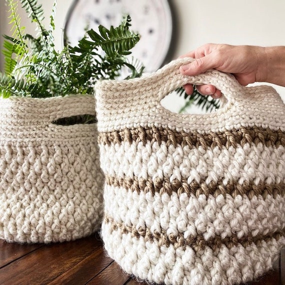 2-in-1 Crochet Storage Bucket and Bag for Yarn - Free Pattern