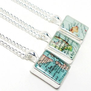 Collar cuadrado con mapa vintage PERSONALIZADO. Puedes elegir la ubicación en cualquier parte del mundo. Un collar. Colgante con mapa. Joyas con mapa. Viajes. Personalizado.
