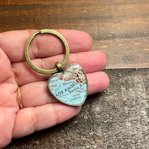 Personalized Heart Map Keychain: Choose Any City Worldwide, Custom Travel Gift Keyring