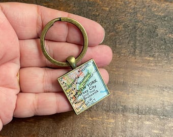 Llavero de mapa vintage personalizado: ciudad, estado o país personalizado