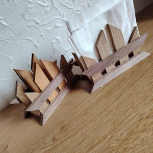 Rustikaler Serviettenhalter aus Holz | Handmade Tischdekoration | Modernes Bauernhaus-Stil | Umweltfreundliches Küchenzubehör | Serviettenständer aus Holz nach Kundenwunsch