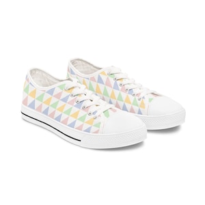 Colorful Triangle Pattern Sneakers: Geometric Low Top Shoes