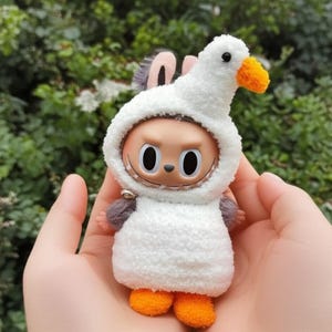 Amigurumi Labubu Duck Pattern | Labubu Clothes | PDF Crochet Labubu Clothes | wearing a duck hat
