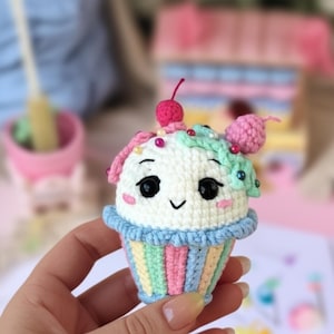 Amigurumi Cupcake Crochet patterns | crochet cupcake | Crochet food pattern | Amigurumi food pattern | Amigurumi Pincushion PDF