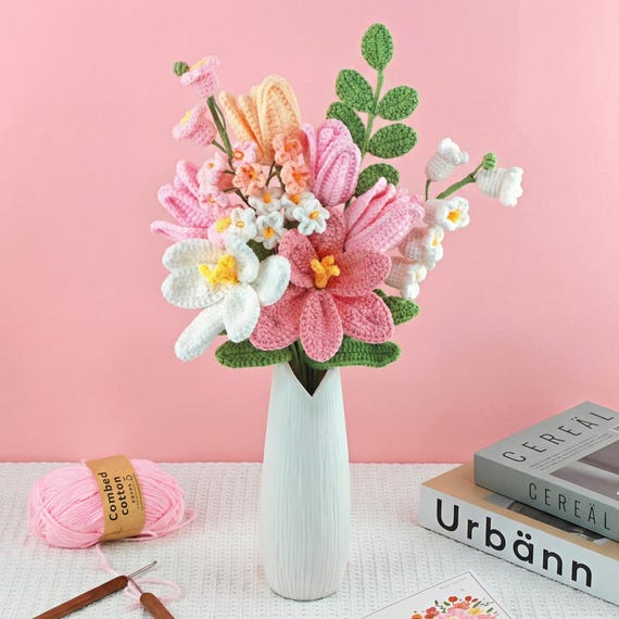 Crochet Tulip Bouquet, Handmade Crochet Flowers, Forever Flower, Gift for Her, Mothers Day, Birthday Gift, Anniversary Gift, Thank You Gift