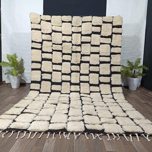 Schwarz-Weißer Teppich, Marokkanischer Teppich, Beni Ourain Teppich, Abstrakter Teppich, Handgemachter Teppich, Handgemachter Teppich, Handgemachter Teppich