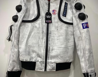 Handgefertigte Samurai-Jacke aus Leder - V-inspirierter Cyberpunk-Bombermantel