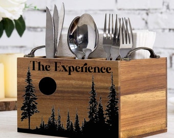 Akazienholz Esszimmerserviette, Utensilienhalter Buffet Caddy, Küchenbesteck, Serviettenaufbewahrungsorganisator mit Metallgriffen, individuell lasergraviert