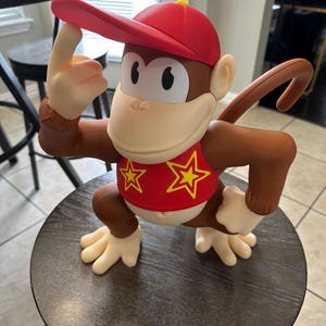 3D Printed Diddy Kong Figure – Donkey Kong Fan Art, PLA N PA 3D Model, 2 Sizes, Nintendo-Inspired Jungle Display, Made to Order,